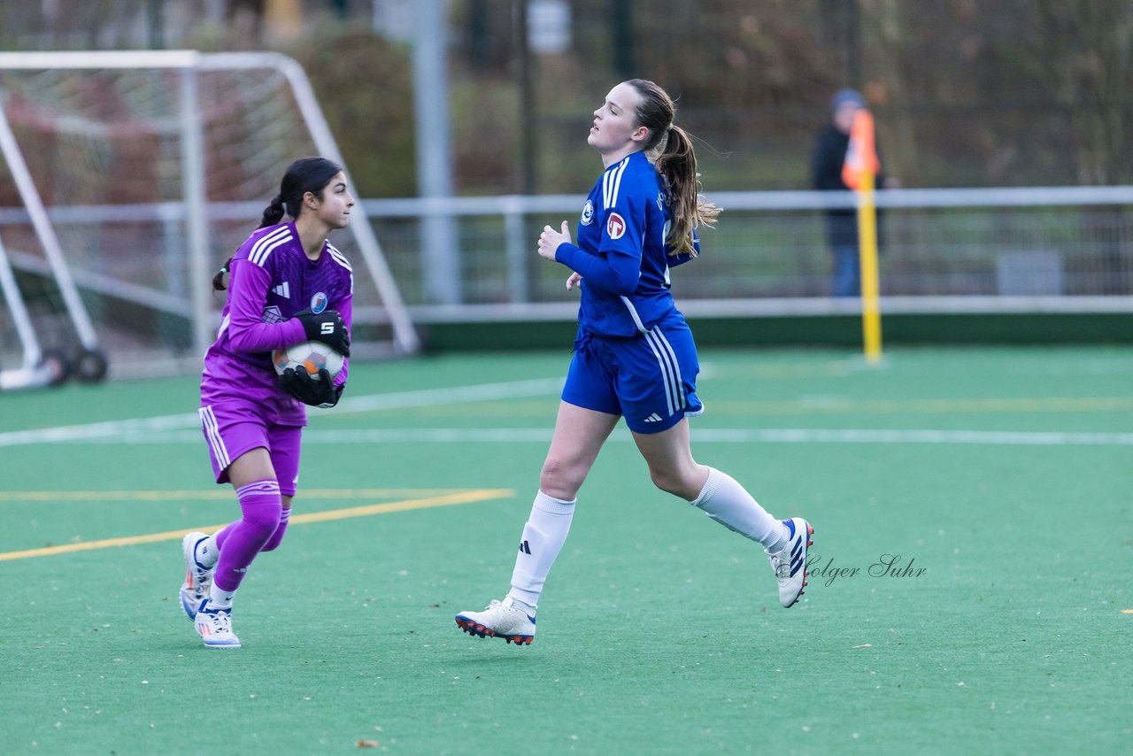 Bild 268 - F VfL Pinneberg - USC Paloma : Ergebnis: 1:4